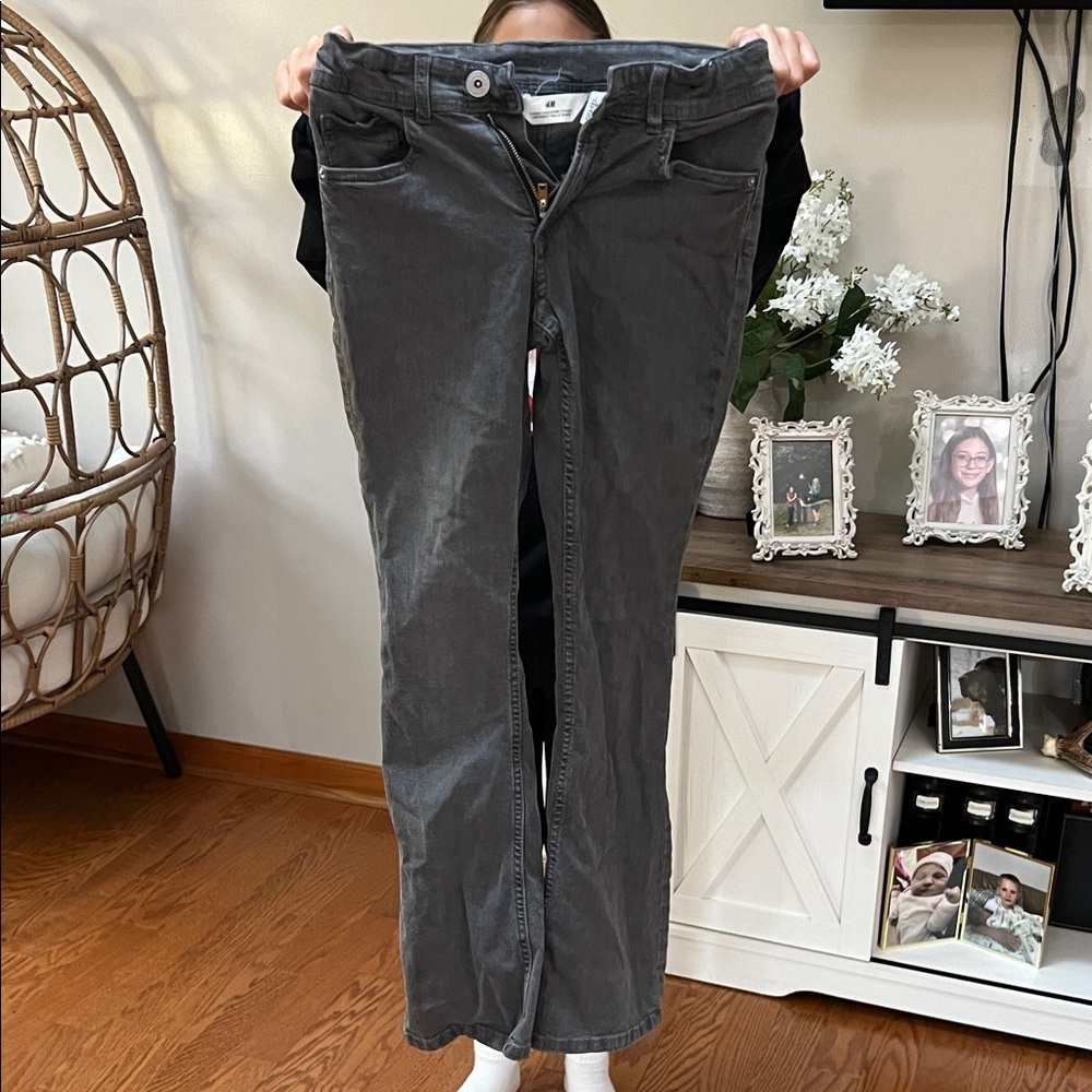 Girls Gray Straight-Leg Jeans